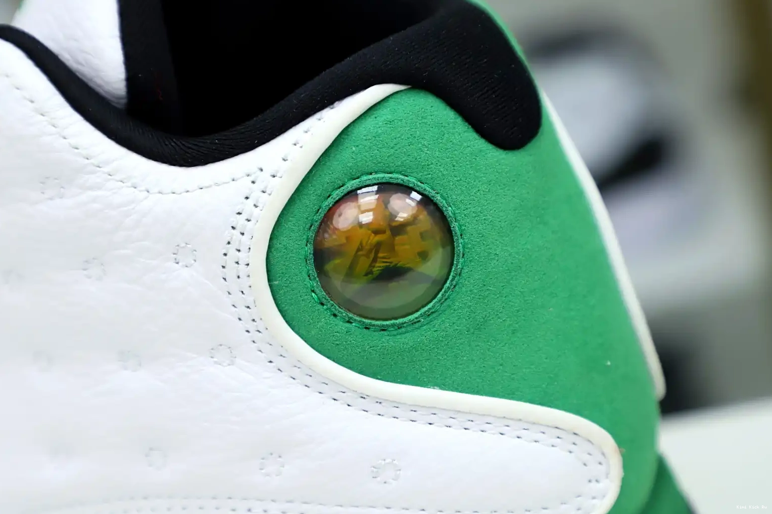JORDAN Kimikick DB6537-113 “LUCKY AIR 13 GREEN” 0823